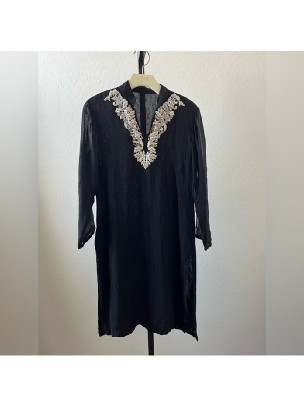 Black Embroidered Kurtha Tunic Dress sz S (F303)